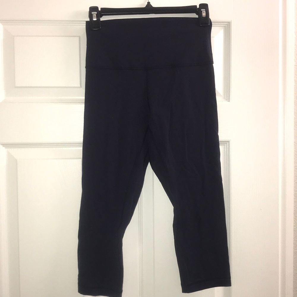 Lululemon Align crop